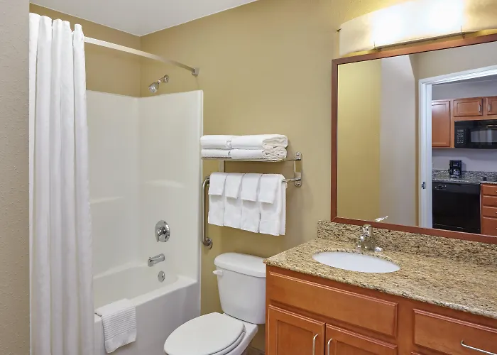 Candlewood Aurora-naperville By Ihg Hotel 2*