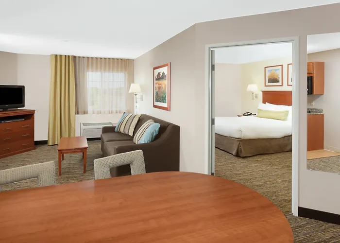Hotel Candlewood Aurora-naperville By Ihg