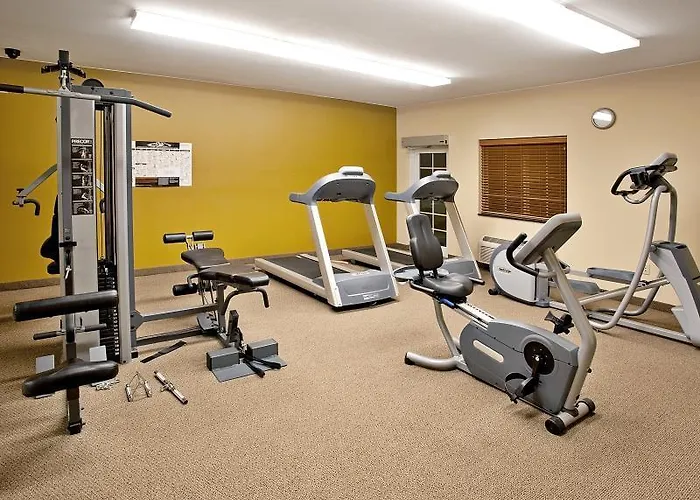 Candlewood Aurora-naperville By Ihg 2* Aurora