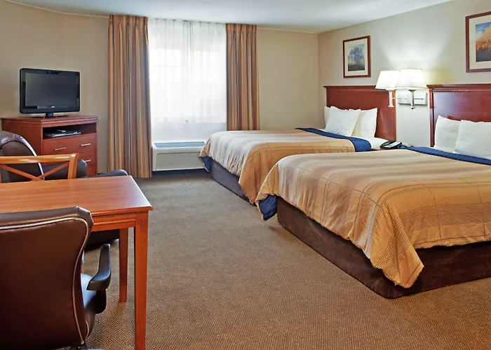 Candlewood Aurora-naperville By Ihg Aurora