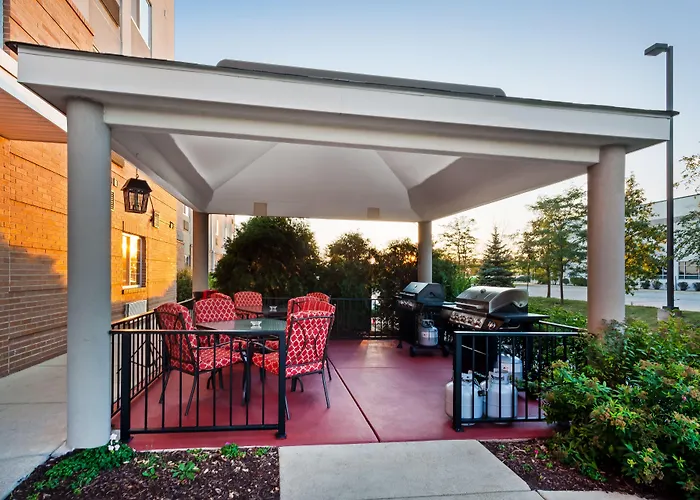 Candlewood Aurora-naperville By Ihg
