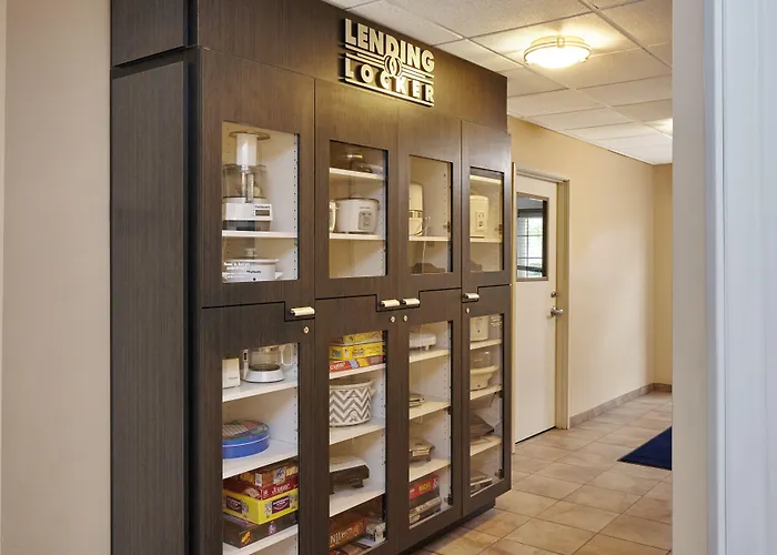 Candlewood Aurora-naperville By Ihg 2* Aurora