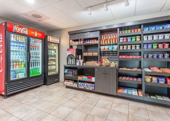Candlewood Aurora-naperville By Ihg
