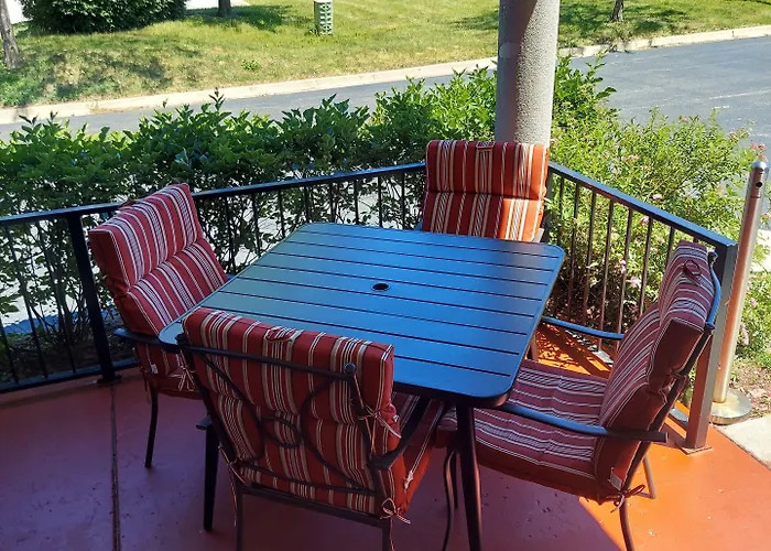 Hotel Candlewood Aurora-naperville By Ihg Aurora