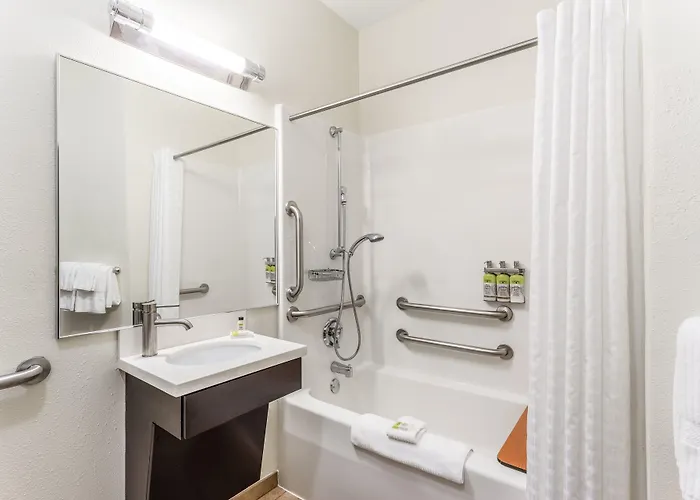 Hotel Candlewood Aurora-naperville By Ihg Aurora