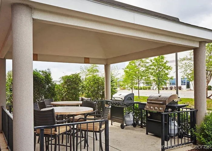Candlewood Aurora-naperville By Ihg